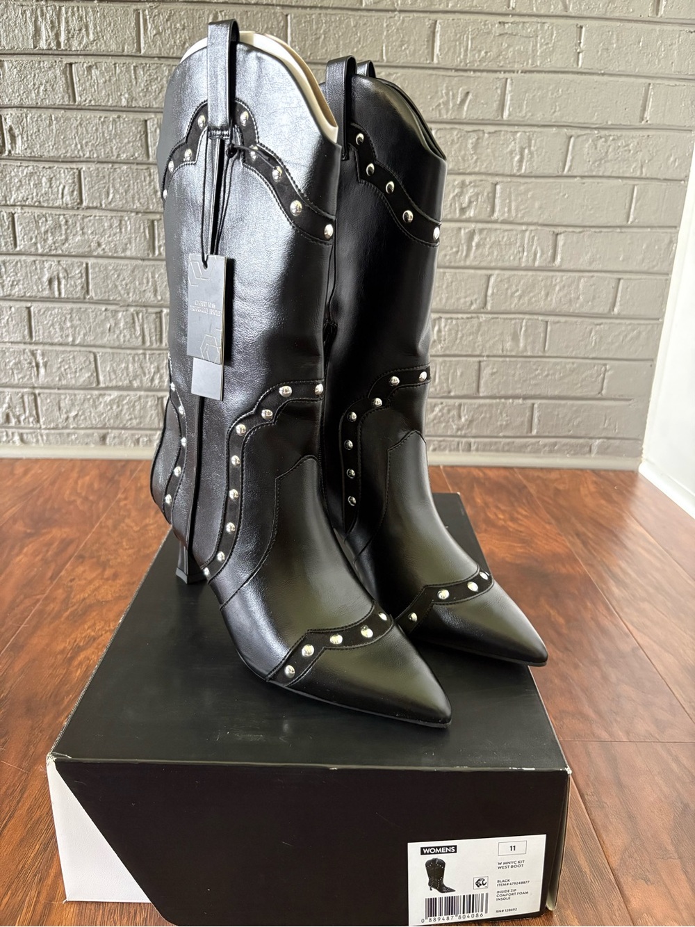 Madden NYC Women’s Black Studded Western Boots